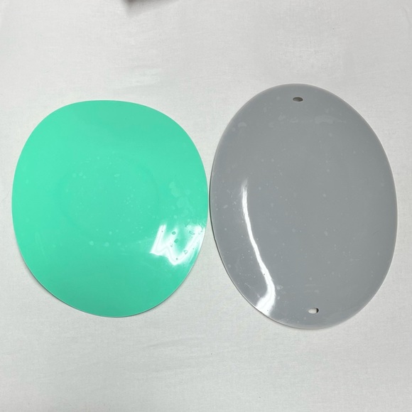 UpwardBaby Suction Bowl and Plate Placemat set - Picture 6 of 6